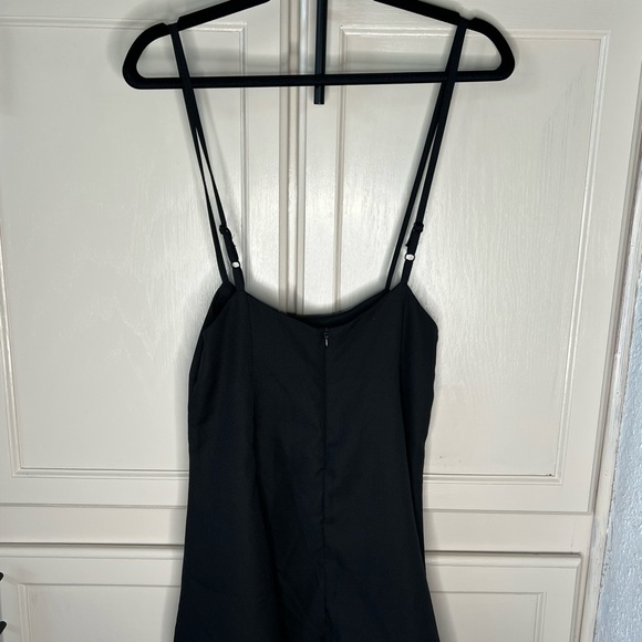 123 Mengsha Black Adjustable Straps Jumper - Picture 2 of 3